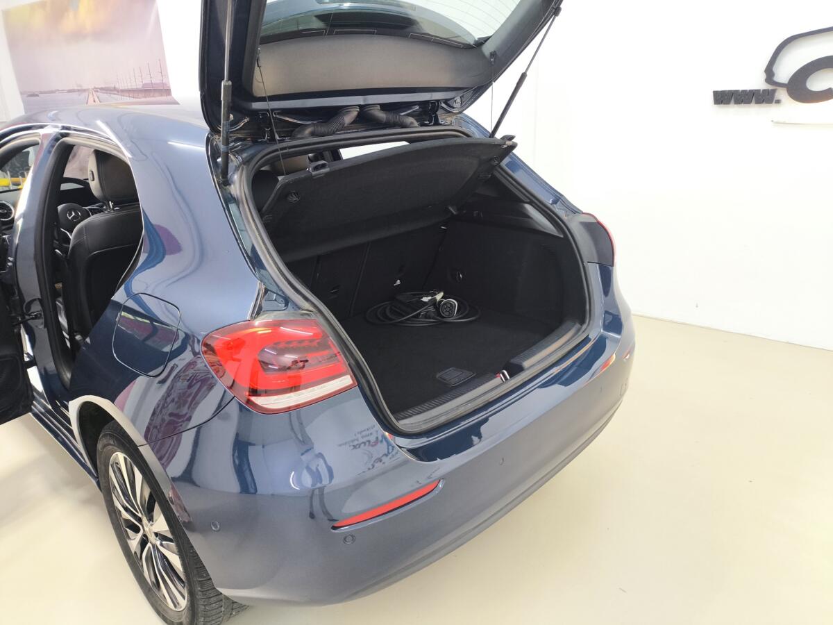 Mercedes A250e Hybrid Plug-in 2022