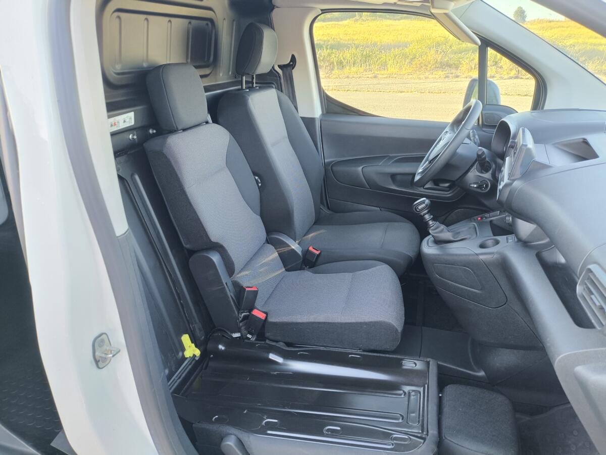 Opel Combo 1.5Hdi 100cv 3Lugares 2022
